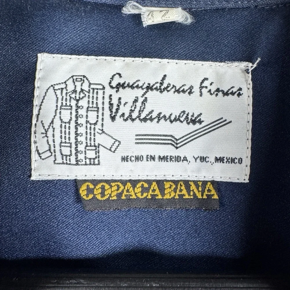 Vtg Guayabera Copacabana Shirt Mens Size 42 Blue Short Sleeve Satin Seda Bowling